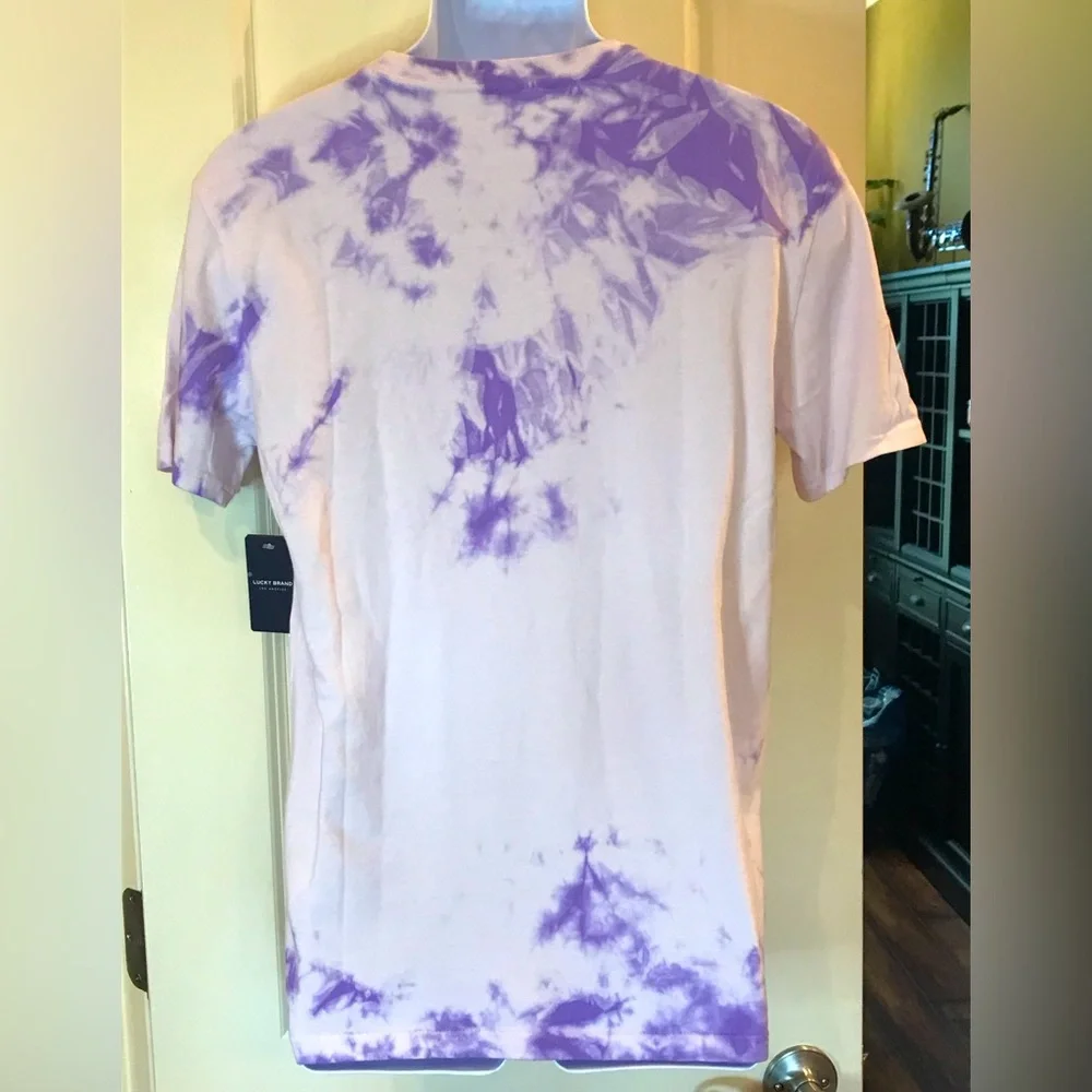 Lucky Brand purple tie dyed short sleeve shirt NWT SIZE M. UNISEX - Picture 2 of 7